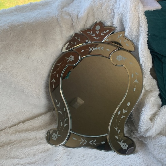 Venetian Etched Glass Mirror other‎ a details small wall decor - Picture 3 of 8